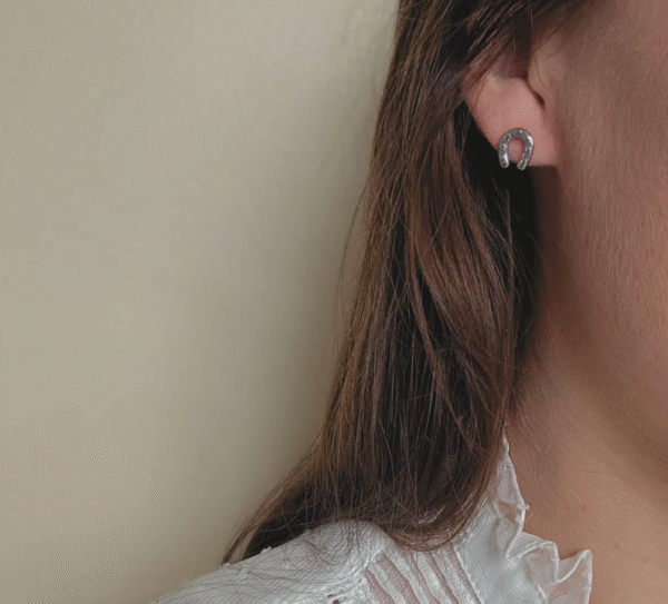 Screenshot-2025-09-07-at-12-29-16-Cary-Earrings