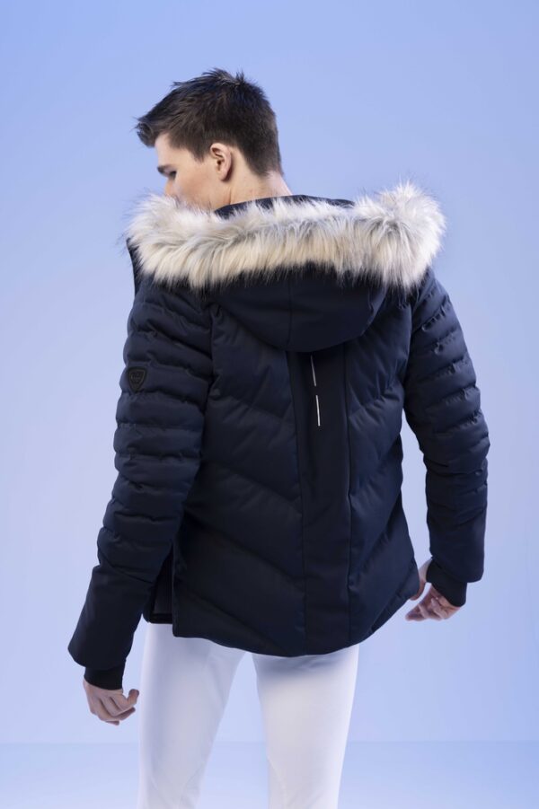 978713023-ambi-7-web