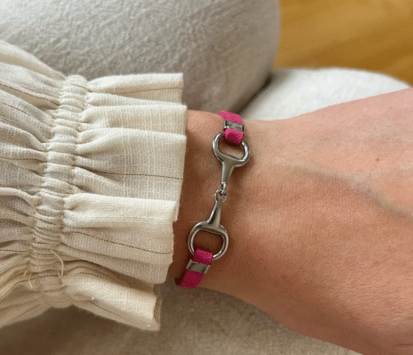 Screenshot-2025-12-26-at-20-53-01-Lilo-bracelet-suede-effect-bracelet-steel-or-gold