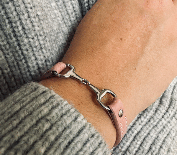 Screenshot-2026-01-05-at-13-54-20-Fano-Bracelet-equestrian-leather-bit-bracelet-steel-or-gold