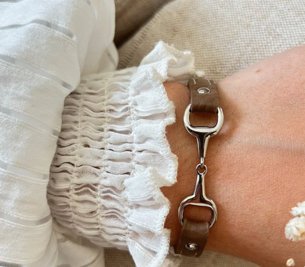 Screenshot-2026-01-05-at-13-54-52-Fano-Bracelet-equestrian-leather-bit-bracelet-steel-or-gold
