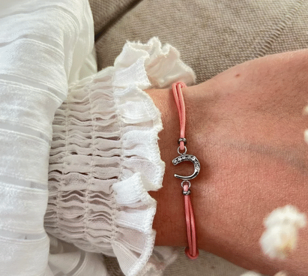 Screenshot-2026-01-23-at-17-30-24-Lola-Bracelet-Rhinestone-horseshoe-on-cord-adjustable