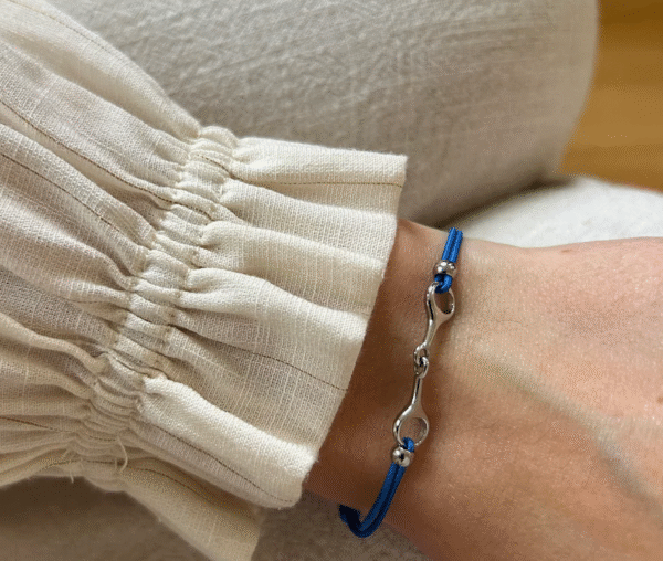 Screenshot-2026-01-26-at-11-18-01-Leo-bracelet-adjustable-elastic-cord-2-8-cm-bit-gold-plated