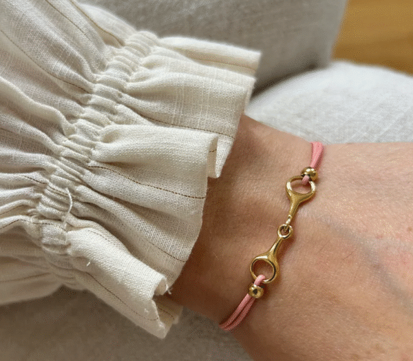 Screenshot-2026-01-26-at-11-20-34-Leo-bracelet-adjustable-elastic-cord-2-8-cm-bit-gold-plated