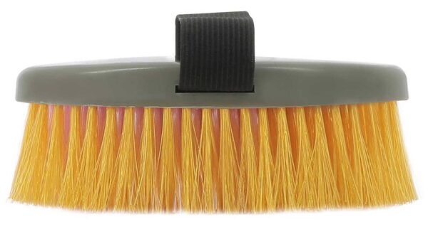 700681100-packshot-2-web