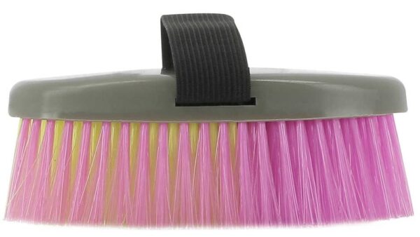 700681100-packshot-5-web