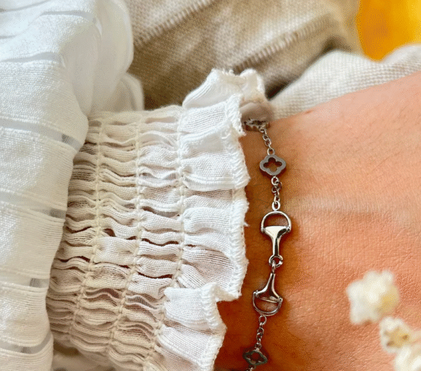 Screenshot-2026-02-01-at-21-55-52-Morso-Bracelet-openwork-horsebit-clovers-steel-or-gold